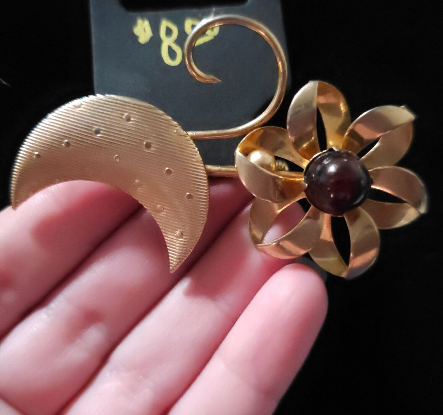 Gold Tone Red Stone Floral Crescent Moon Brooch