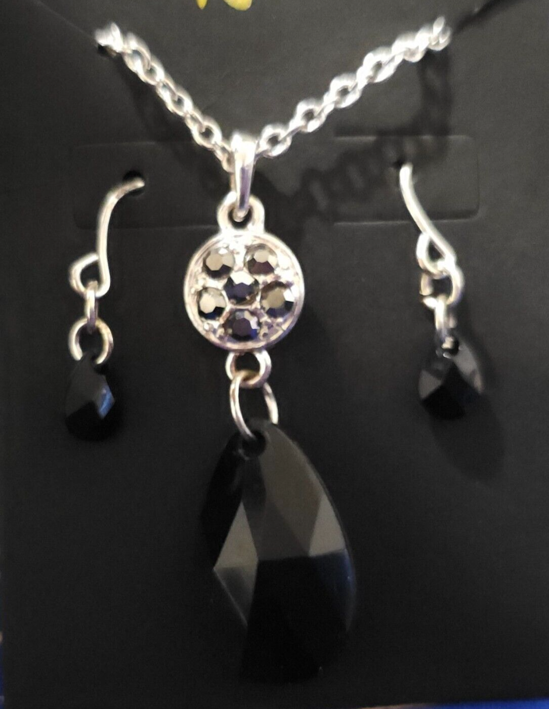 Costume Jewelry Set, Beaded Necklace & Earrings, Black And Silver-Tone